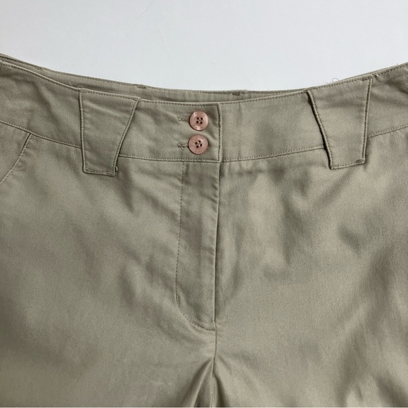 NIKE Dri-Fit boot cut khakis - Picture 3 of 6